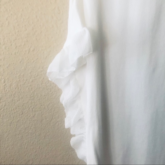 Silk flowy Blouse - Picture 2 of 3